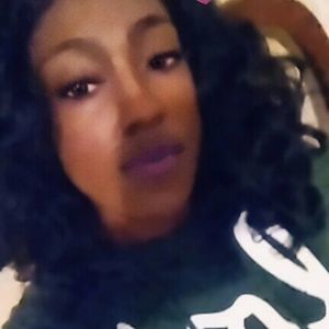 Meet your Posher, Mya